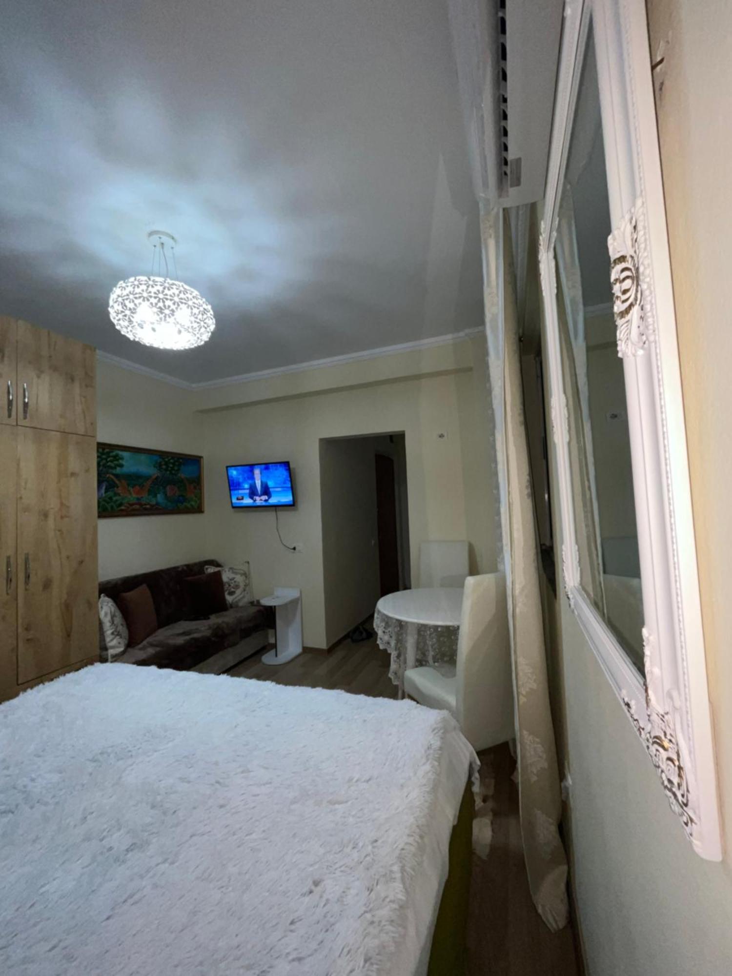 Evis House Apartment Tiranë Luaran gambar